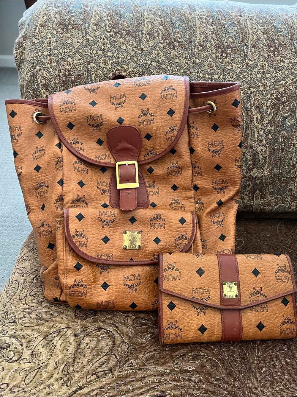 Vintage MCM Cognac Visetos Monogram backpack and wallet set - Picture 7 of 11